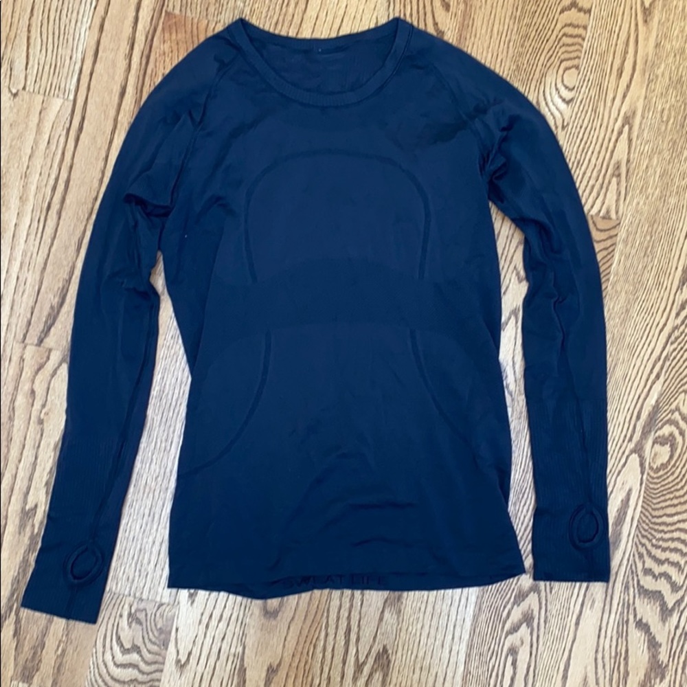 lululemon top